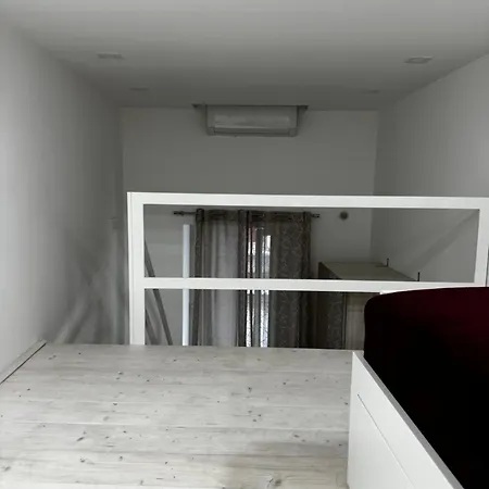 Terno Su Center アパート